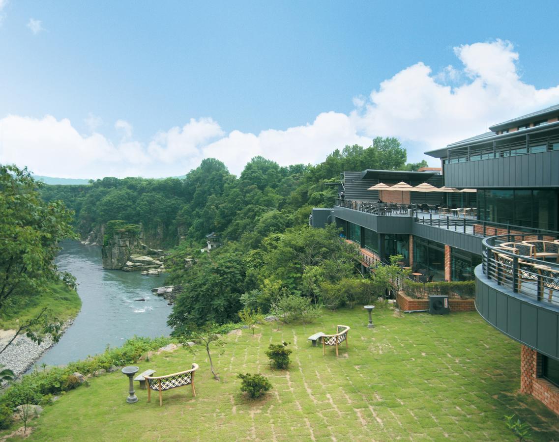 Hantan River Spa Hotel Cheorwon Exterior foto